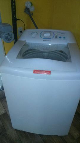 Máquina de lavar roupas electrolux 12kg bem cuidada