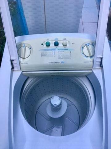 Maquina de Lavar 8KG Electrolux