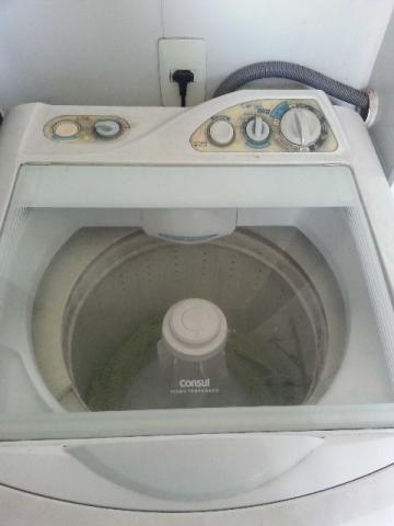 Máquina de Lavar e Centrifugar Consul 8 kg Conservada