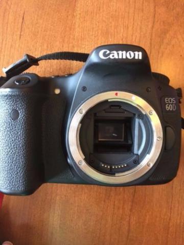 Canon EOS 60D / Lente mm f/4-5.6 IS