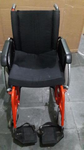 Cadeira de Rodas Ortobras simples