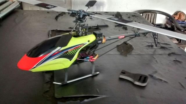 Helicóptero rc 450 fibra de carbono