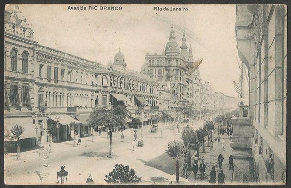 Rio de Janeiro - Avenida Rio Branco - Cartão Postal antigo