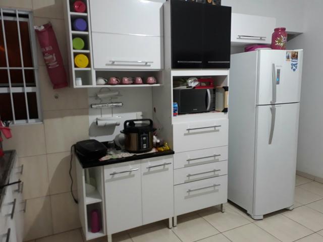 Armário de cozinha completo