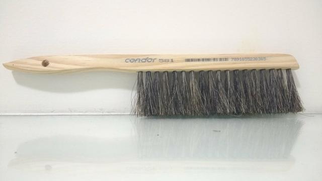 Escova para Limpar Desenho Condor 581