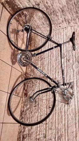 Bike restaurada inpecavel