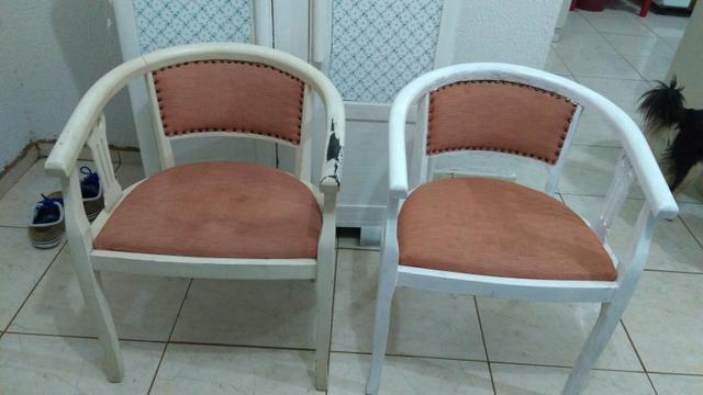 Cadeiras estilo poltrona