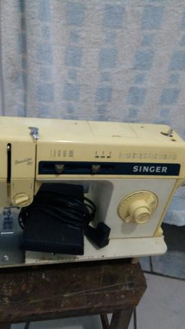  Máquina de costura singer,facilita 30