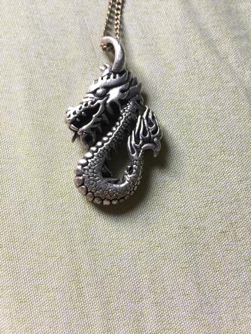 Vendo dragão de prata