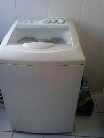Lavadora de roupas Consul 8Kg