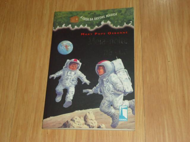 Livro Meia Noite na lua