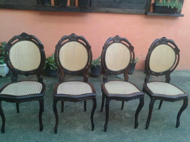 Belíssima cadeiras medalhões Luiz XV