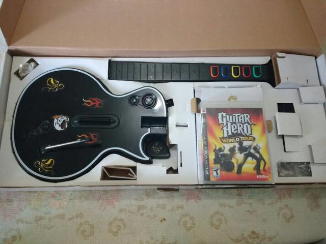 Guitarra Guitar Hero ! + Jogo (Guitar Hero World Tour) PS3