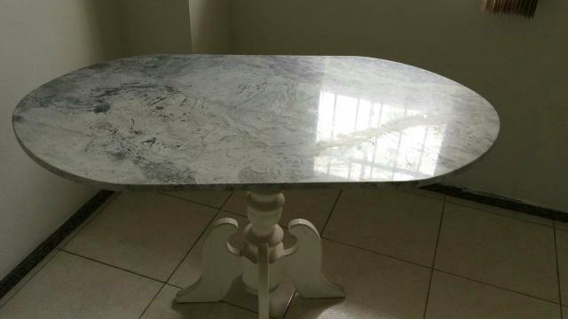 Mesa boa marmore