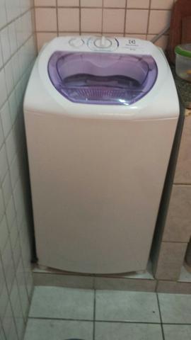Máquina de lavar roupas 6kg