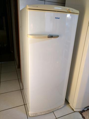 Geladeira refrigerador Consul 320