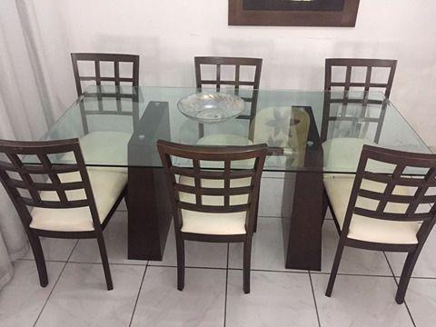 Mesa de jantar -6 cadeiras