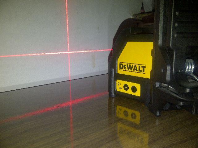 Nível A Laser Dewalt Dw088