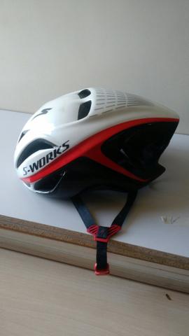 Capacete Specialized Evade