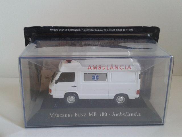 Miniatura Mercedes MB180 Ambulancia Veículos de Serviço
