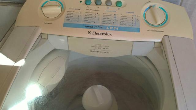 Máquina de lavar Electrolux 11 Kilos