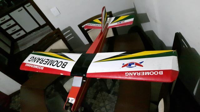 Aeromodelo boomerang