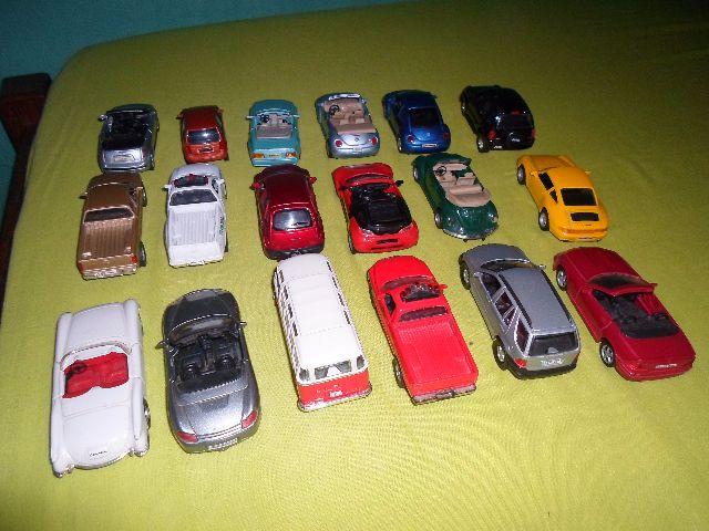 Coleção de carros em miniaturas