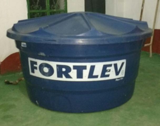 Caixa d'água Fortlev  litros