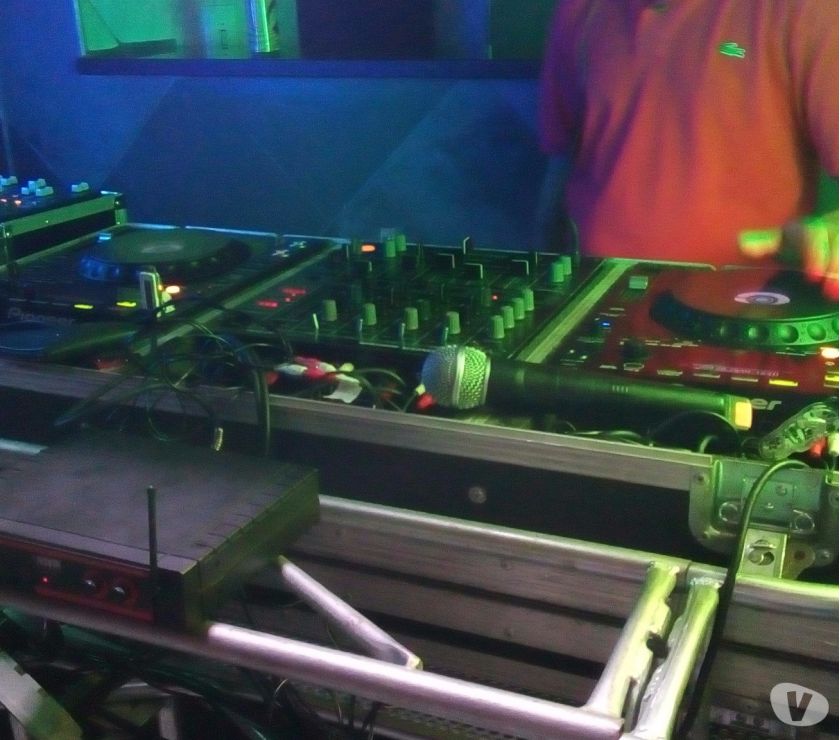 DJ Luzes Telão Festa Eventos em Itaquera Sp