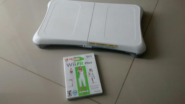 Plataforma Wii + cd original Fit Plus