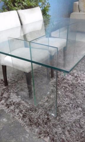 Mesa em vidro temperado, excelente estado