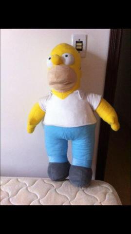 Pelúcia Homer Simpson Grande 72cm