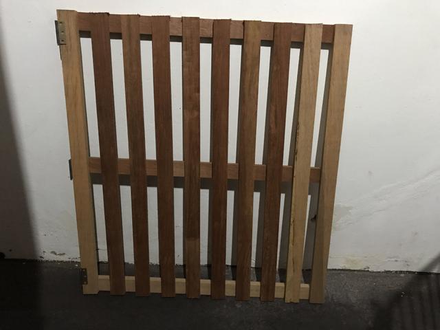 Portão madeira