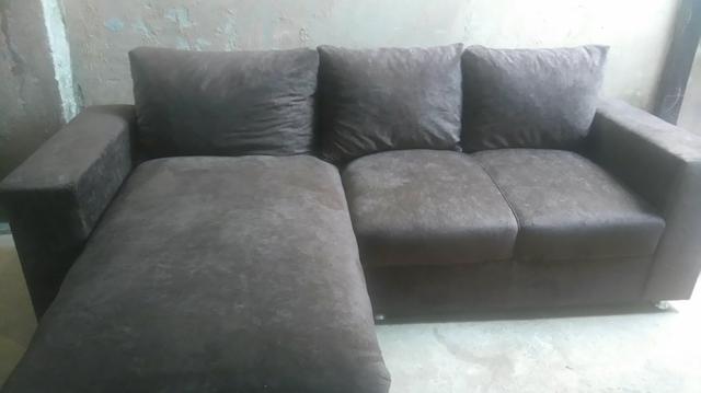 Sofa com chaise 3 lugares