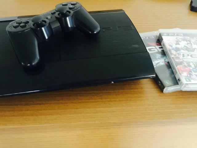 PlayStation 3 Super Slim 2 Jogos + 1 Controle + 7 Jogos na