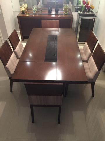 Mesa de jantar com cadeiras e aparador - Para vender essa