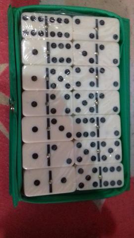 Míni jogo de dominó feito de osso, novo