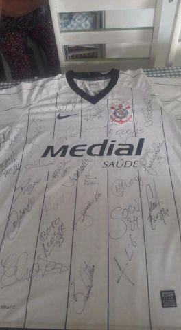 Camisa do Corinthians autografada