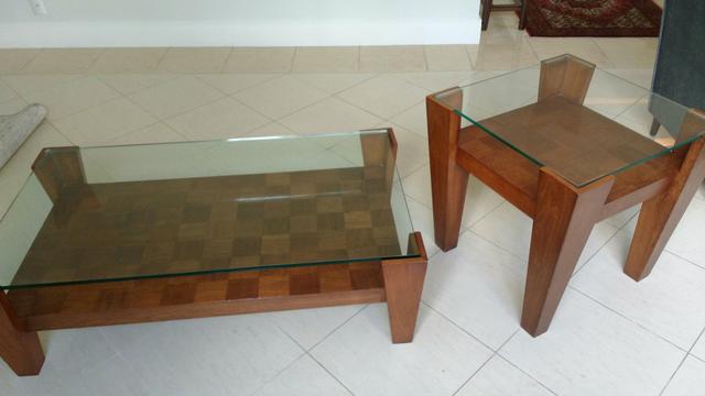 Conjunto mesas de centro e lateral