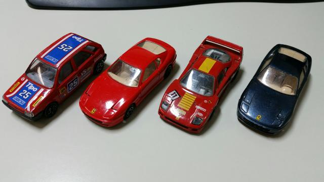 Miniaturas Burago escala 1/43 Ferrari e Fiat