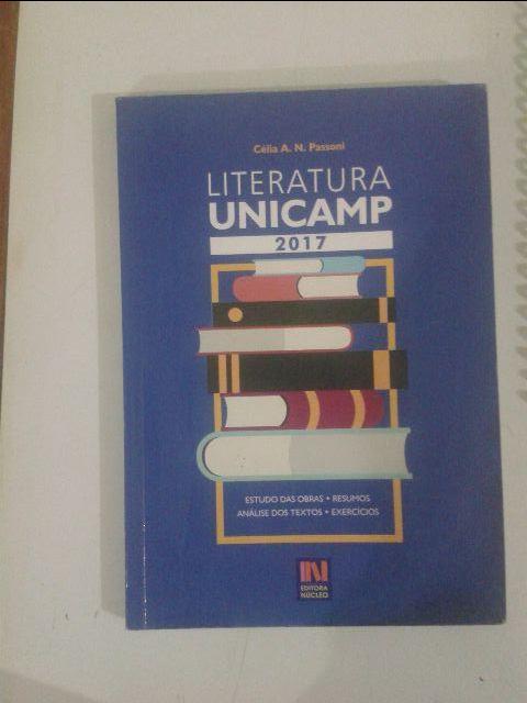 Apostilas Poliedro e livro literatura Unicamp