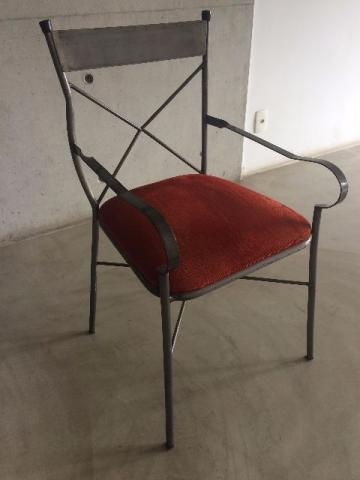 Cadeira em Ferro