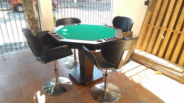 Mesa de Carteado e Poker com Cadeiras