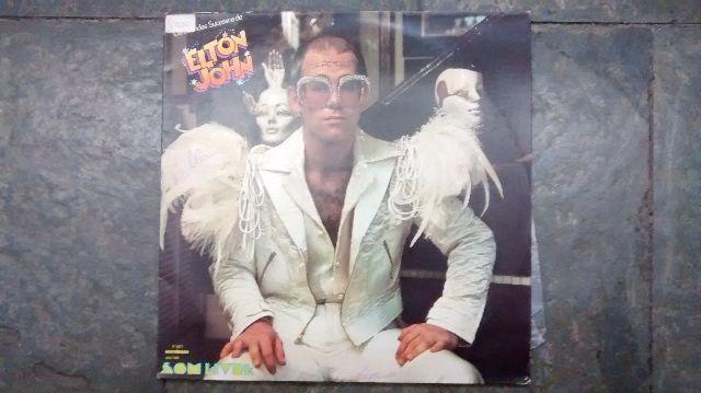2 LPs Elton John