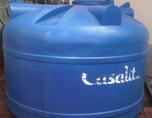 Caixa dágua Casalit  litros (nova)