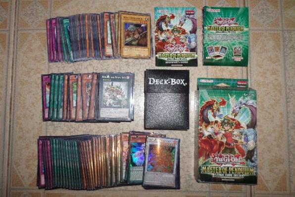 Deck Yu-Gi-Oh Master of Pendulum + Cartas Avulsas + Deck-Box