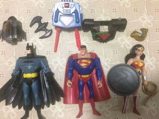 Liga da Justiça Ilimitada - Lote Trindade Superman Batman