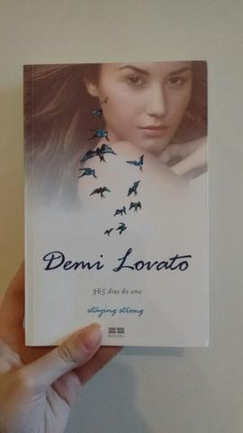Demi Lovato livro, Staying Strong