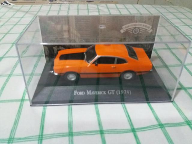 Miniatura Carros inesquecíveis Maverick GT 