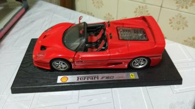 Ferrari F50 coleção Shell  - proporção 1/18